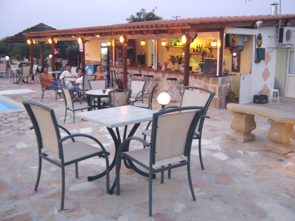 Aparthotel Pansion Tonia Zakynthos Exterior foto